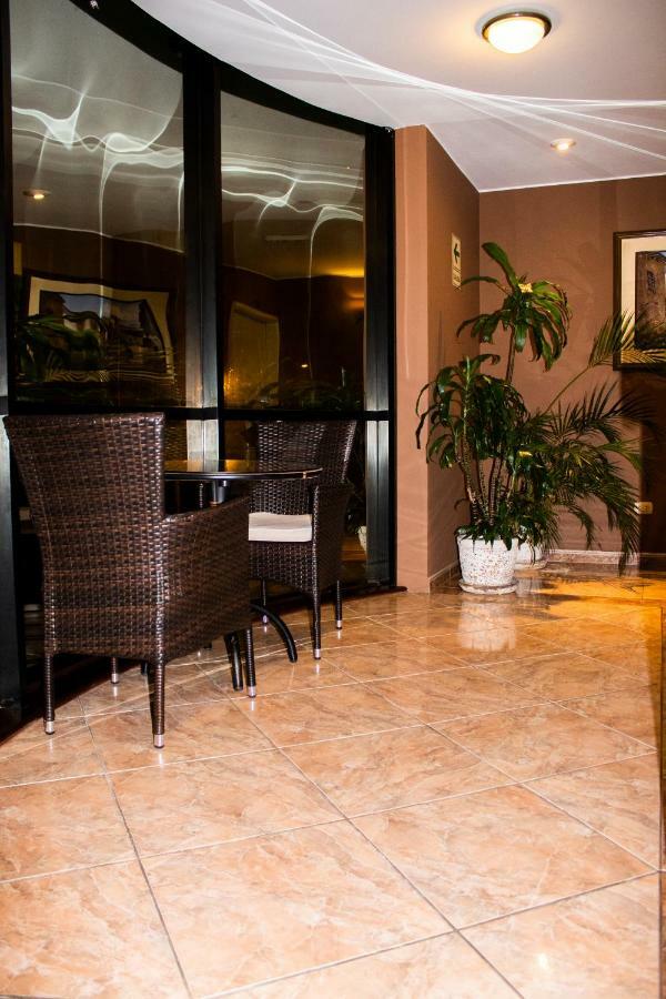 Solis Dies Hotel Lima Exterior foto